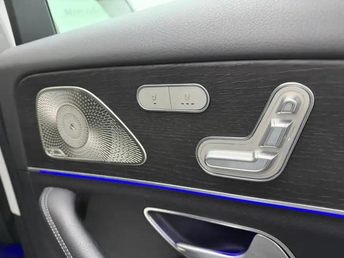 Mercedes-Benz GLE Imported 2023 Model GLE 450 4MATIC Luxury Model – фото 10
