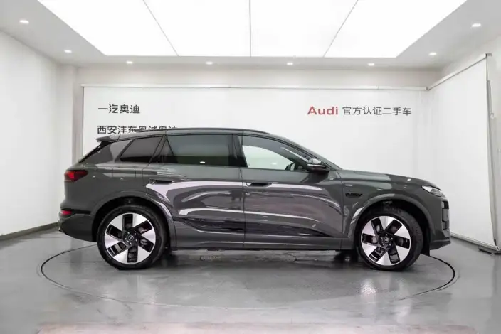AUDI Q6L e-tron 2026 Model First Edition Pilot Edition – фото 5