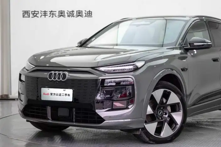 AUDI Q6L e-tron 2026 Model First Edition Pilot Edition – фото 6