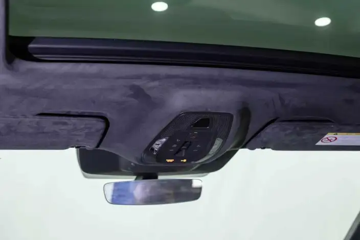 AUDI Q6L e-tron 2026 Model First Edition Pilot Edition – фото 9