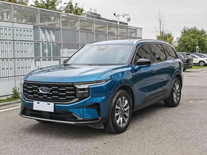 Ford Edge 2023 Model Ford Edge L 2.0T EcoBoost 2WD VII seat Luxury Model