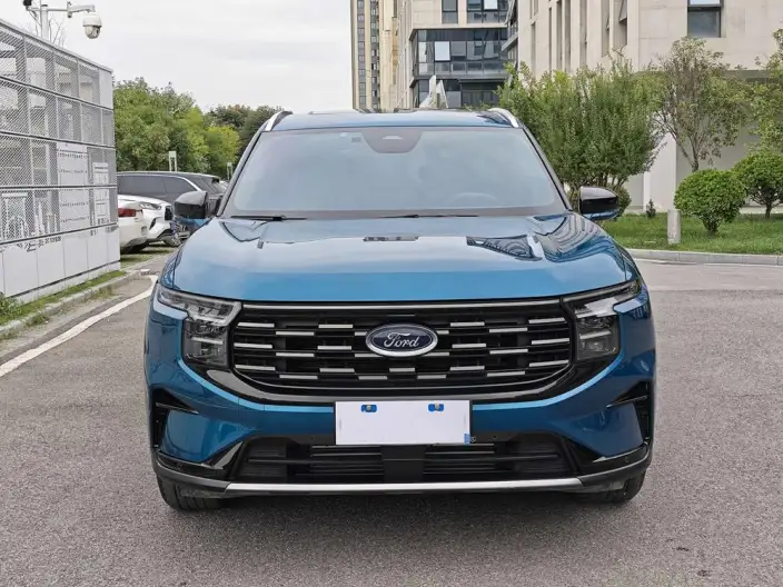 Ford Edge 2023 Model Ford Edge L 2.0T EcoBoost 2WD VII seat Luxury Model