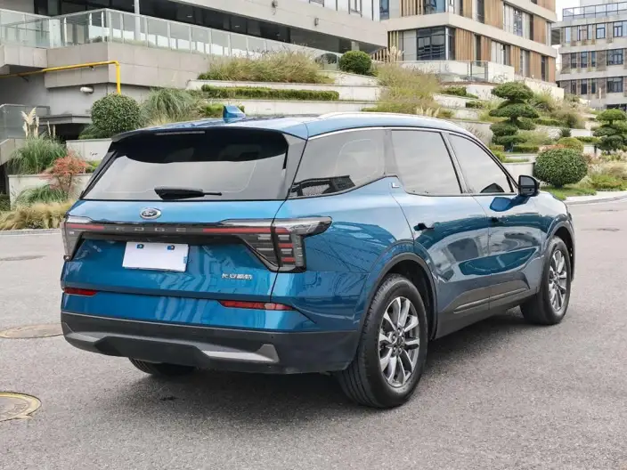 Ford Edge 2023 Model Ford Edge L 2.0T EcoBoost 2WD VII seat Luxury Model – фото 7