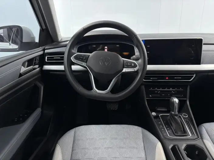 Volkswagen Lavida 2023 Model 280TSI DSG Yongyi Edition – фото 9