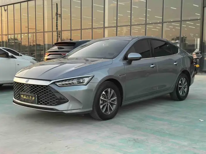 BYD Qin PLUS DM 2024 Model Honor Edition DM-i 55KM Leading Model – фото 1