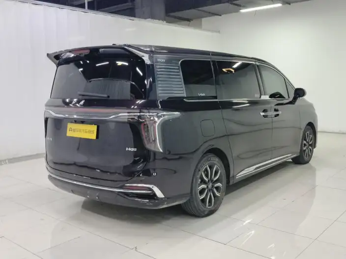 HONGQI HQ9 2022 Model Flag Lead Edition – фото 7