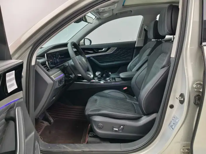 Hongqi HS5 2022 Model Facelift 2.0T Smart Flag Enjoy Edition – фото 10