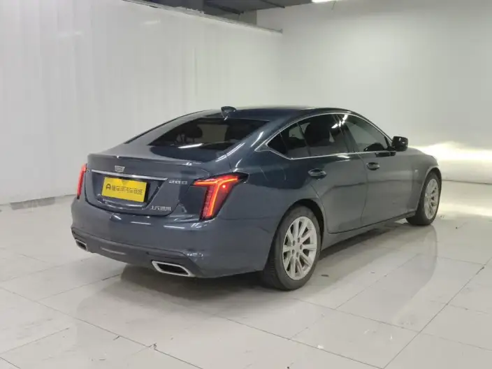 Cadillac CT5 2022 Model 28T Fashion Model – фото 7