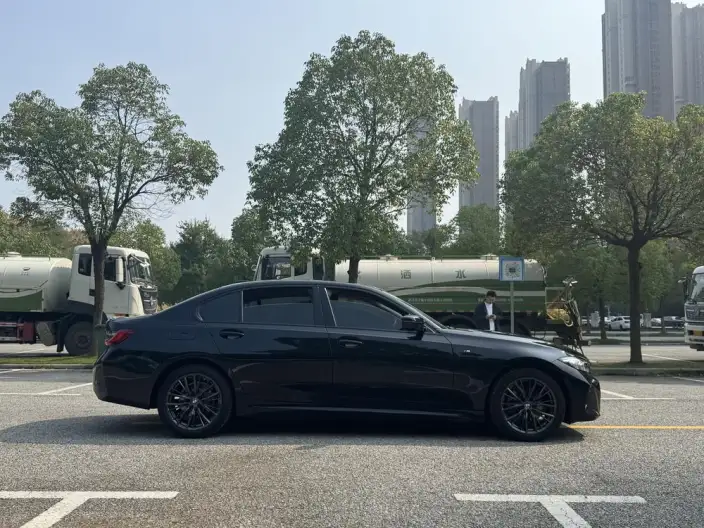 BMW 3 Series 2023 Model 325Li M Sports Night Set – фото 7