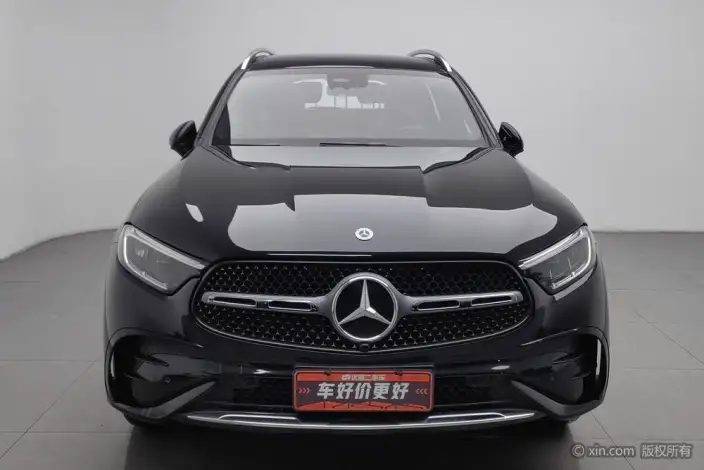 Mercedes-Benz GLC 2023 Model GLC 260 L 4MATIC Luxury Model 7 seat – фото 2