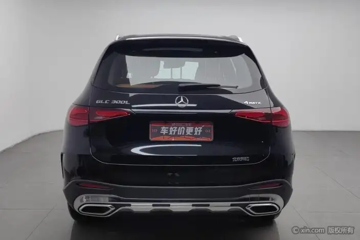 Mercedes-Benz GLC 2023 Model GLC 260 L 4MATIC Luxury Model 7 seat – фото 3