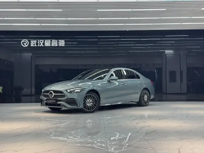 Mercedes-Benz C-Class 2026 Model C 260 L Sports sedan – фото 1