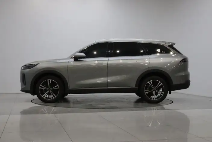 Chery Tiggo 9 2026 Model 9X 2.0T AT Qian Drive Luxury Model