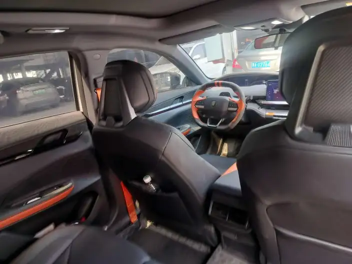 Changan UNI-V 2022 Model 1.5T Smart Pilot Model – фото 8