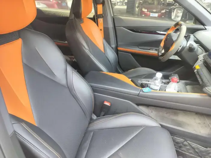 Changan UNI-V 2022 Model 1.5T Smart Pilot Model – фото 9