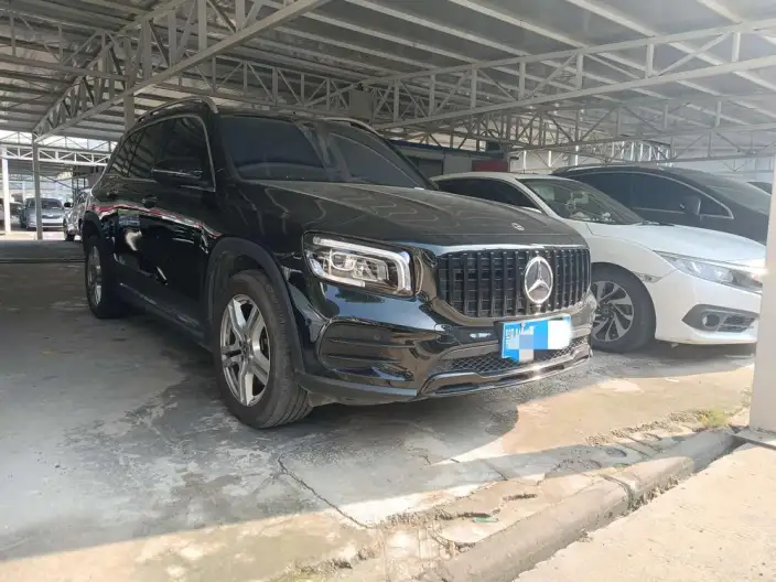 Mercedes-Benz GLB 2023 Model GLB 220 Dynamic Model – фото 3