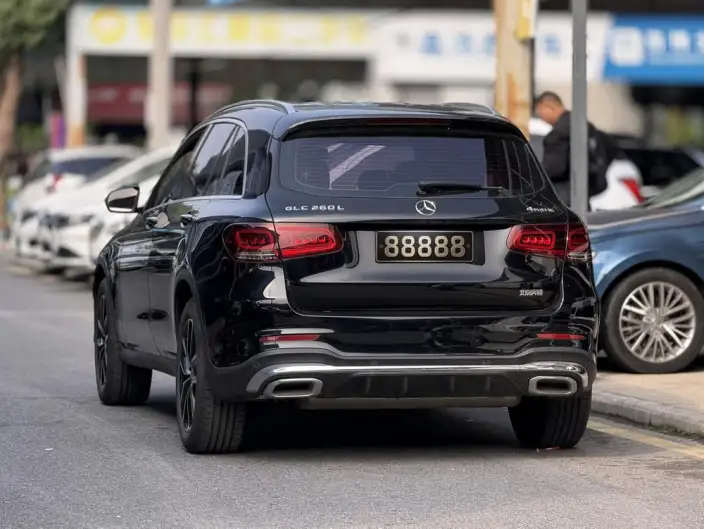Mercedes-Benz GLC 2022 Model Facelift GLC 260 L 4MATIC Luxury Model – фото 4