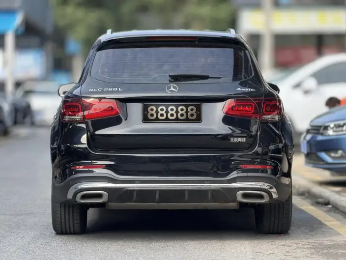 Mercedes-Benz GLC 2022 Model Facelift GLC 260 L 4MATIC Luxury Model – фото 5