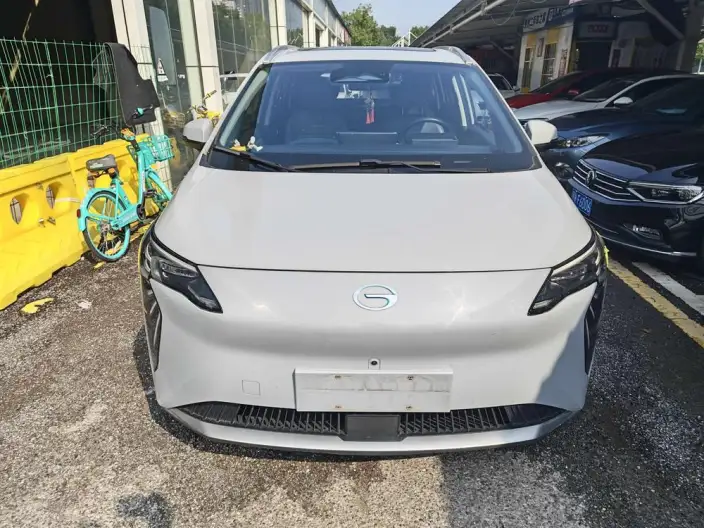 AION Y 2023 Model Plus 510 Smart collar Edition