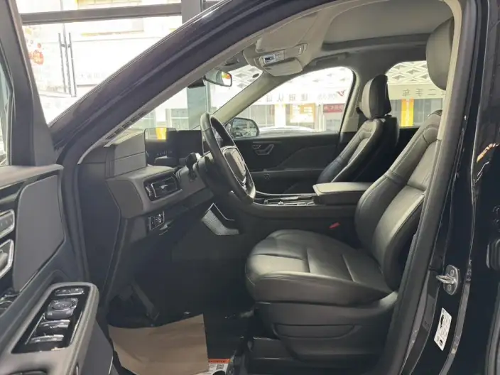 Aviator 2024 Model 3.0T V6 4WD Elegant Edition VI seat – фото 8
