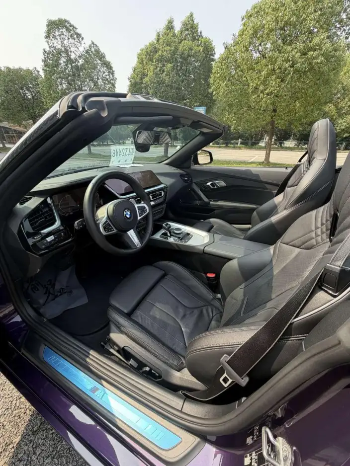 BMW Z4 2023 Model sDrive 25i M Sports Night Set – фото 8