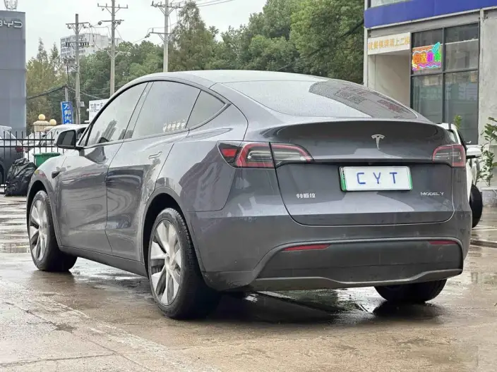 Model Y 2022 Model Rear-wheel drive version
