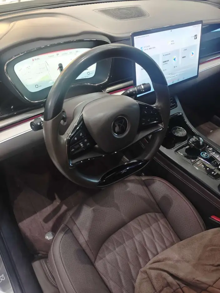 BYD Han EV 2023 Model Champion Edition 605KM Noble Model – фото 7