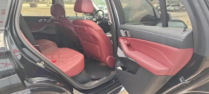BMW X5 2023 Model xDrive30Li Exclusive Model M Sports Set – фото 9