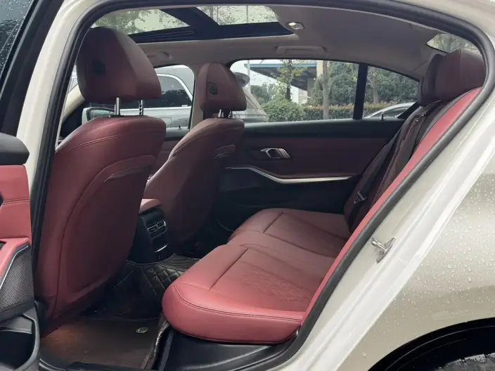 BMW i3 2025 Model eDrive35L – фото 9