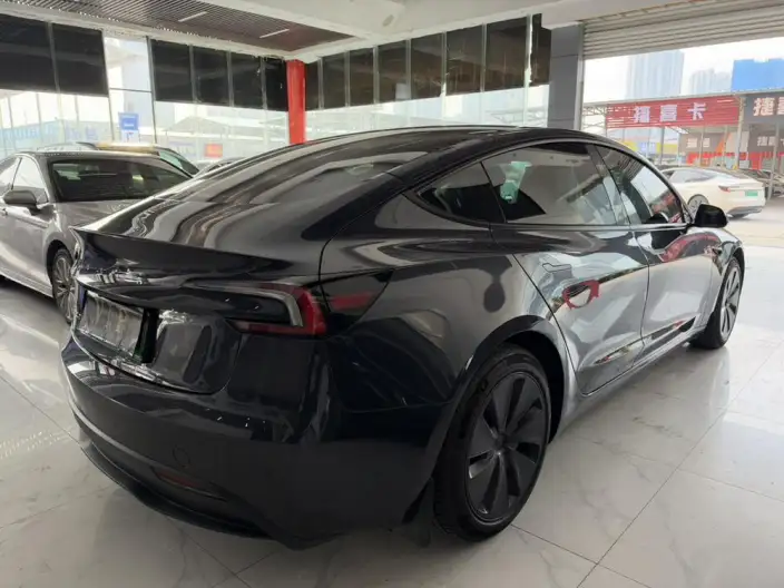 Model 3 2023 Model Rear-wheel drive version – фото 5
