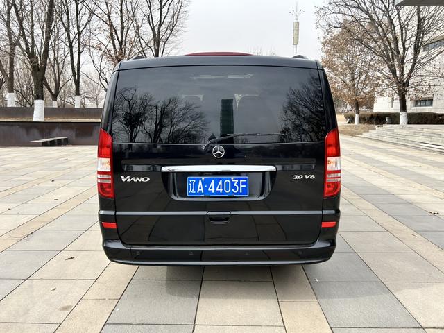 Viano 2013 модификация 3.0L Com f ort Edition – фото 6