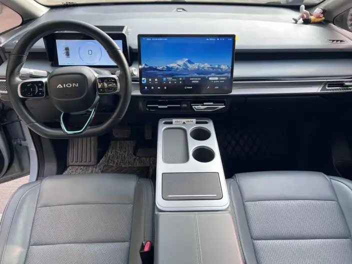 AION Y 2023 Model Plus 510 Lexiang Edition – фото 7
