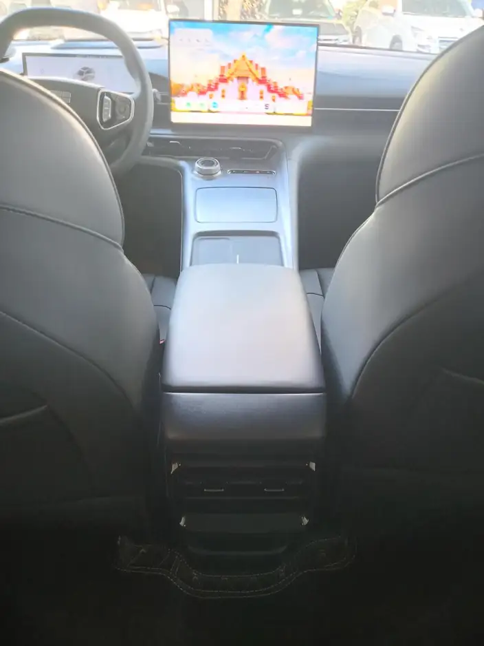 Geely Galaxy E5 2026 Model 610km Tiggo + Edition – фото 7