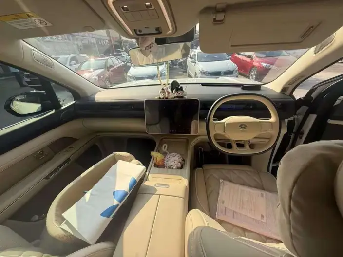 NIO ES8 2026 Model VI seat Executive Deluxe Edition – фото 6
