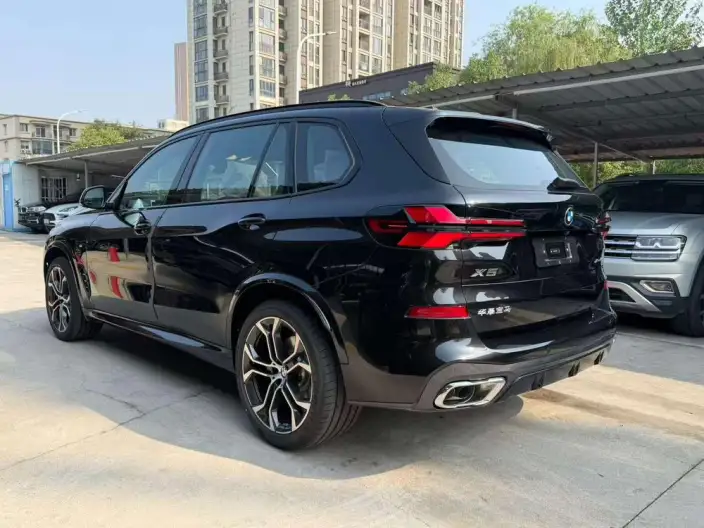 BMW X5 2026 Model Facelift xDrive40Li M Sports Night Set – фото 4