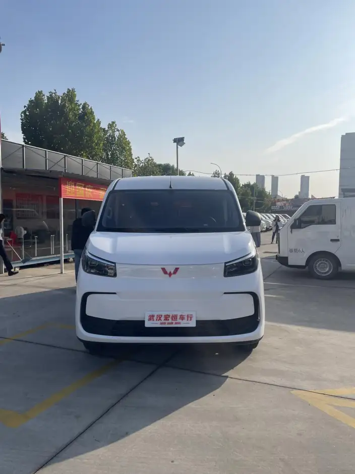 Wuling Sunlight Pro 2026 Model EV 405km Passenger car Edition
