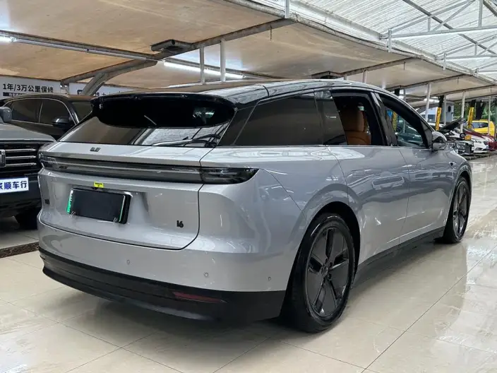 Li Auto i6 2025 Model 2WD Standard Edition – фото 6