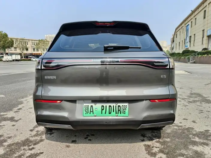 Geely Galaxy E5 2024 Model 530km Tiggo + Edition – фото 5