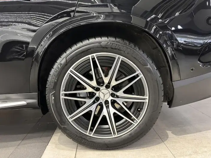 Mercedes-Benz GLC AMG 2024 Model AMG GLC 43 4MATIC – фото 3