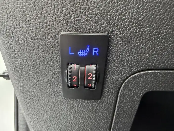 Haval M6 2023 Model PLUS 1.5T DCT Elite Smart Connect Model – фото 7