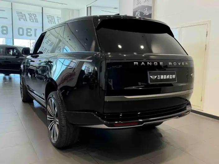 Range Rover 2023 Model 3.0 L6 400PS Shengshi VII seat Extended Edition