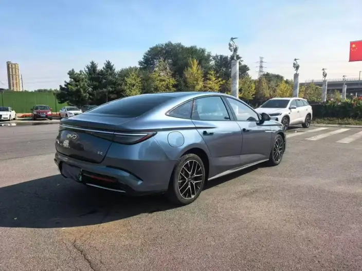 BYD Seal 06 DM 2024 Model DM-i 120KM Exclusive Model – фото 6