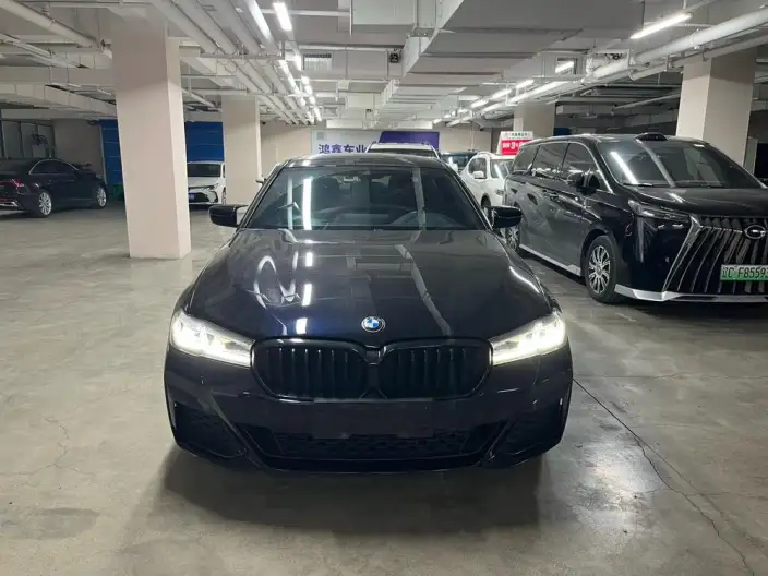 BMW 5 Series 2022 Model Facelift 530Li xDrive M Sports Set – фото 2