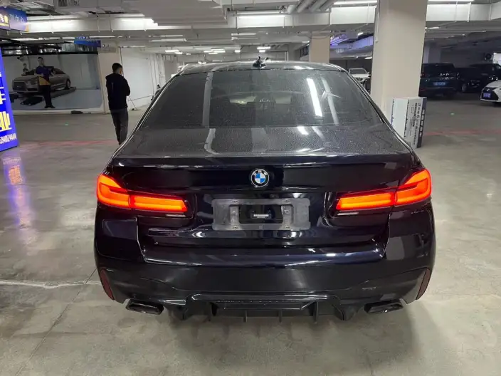 BMW 5 Series 2022 Model Facelift 530Li xDrive M Sports Set – фото 5