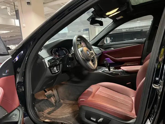 BMW 5 Series 2022 Model Facelift 530Li xDrive M Sports Set – фото 9