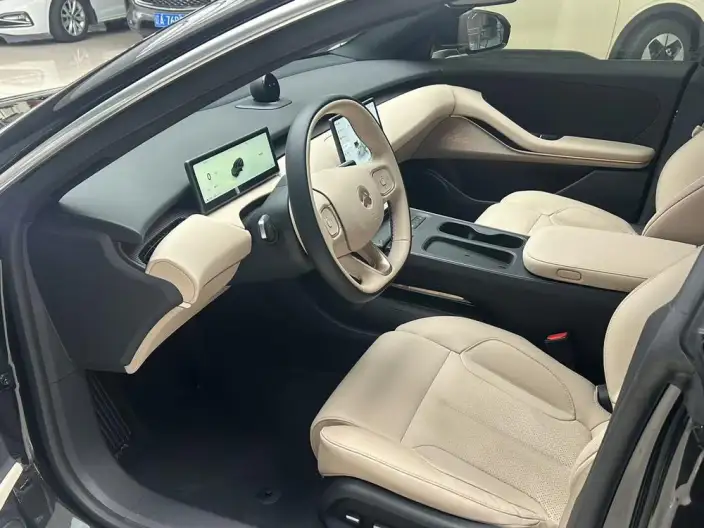 NIO ET5T 2024 Model 75kWh – фото 8