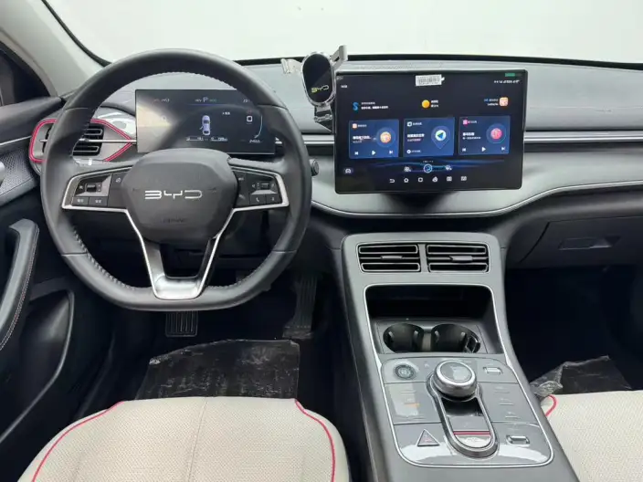 BYD Destroyer 05 2023 Model DM-i Champion Edition 55KM Luxury Model – фото 10