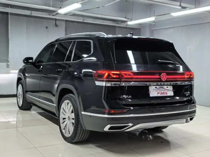 Volkswagen Teramont 2022 Model 530 V6 4WD Respect Ultimate Edition – фото 5