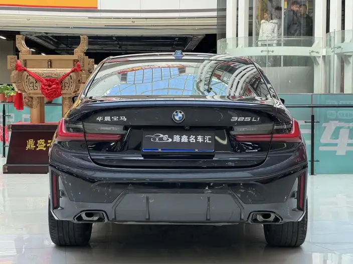 BMW 3 Series 2023 Model 325Li M Sports Night Set – фото 5