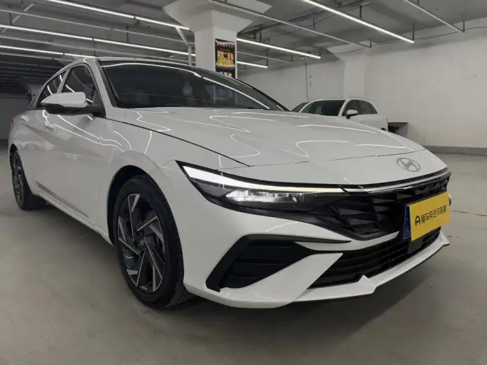 Hyundai Ioniq 2023 Model 1.5L CVT LUX Premium Edition